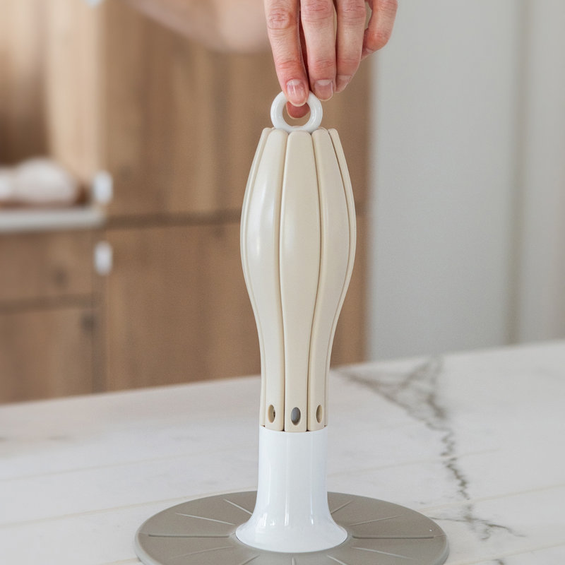 Égoutte-biberon pliable Flower Argile lifestyle 3