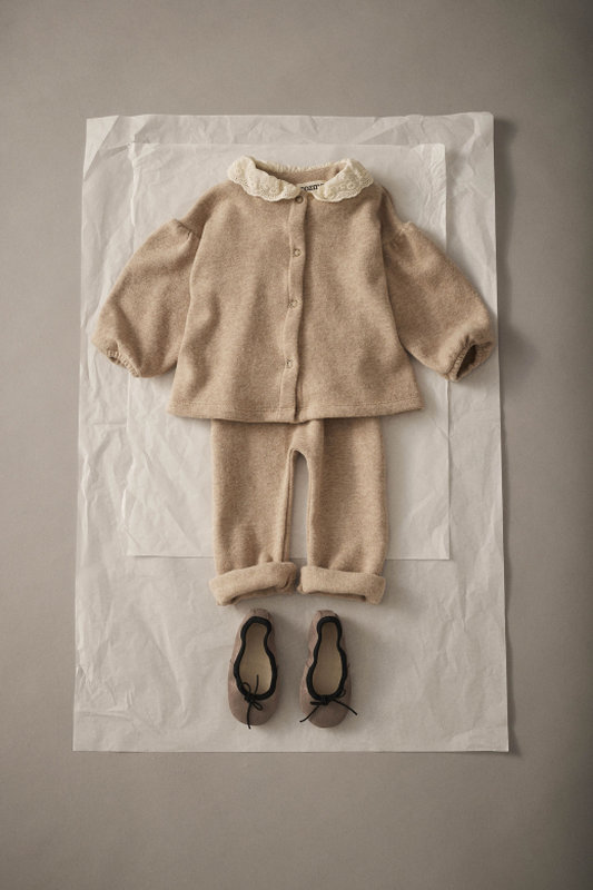 Gilet Venecia Beige Cozmo lifestyle 