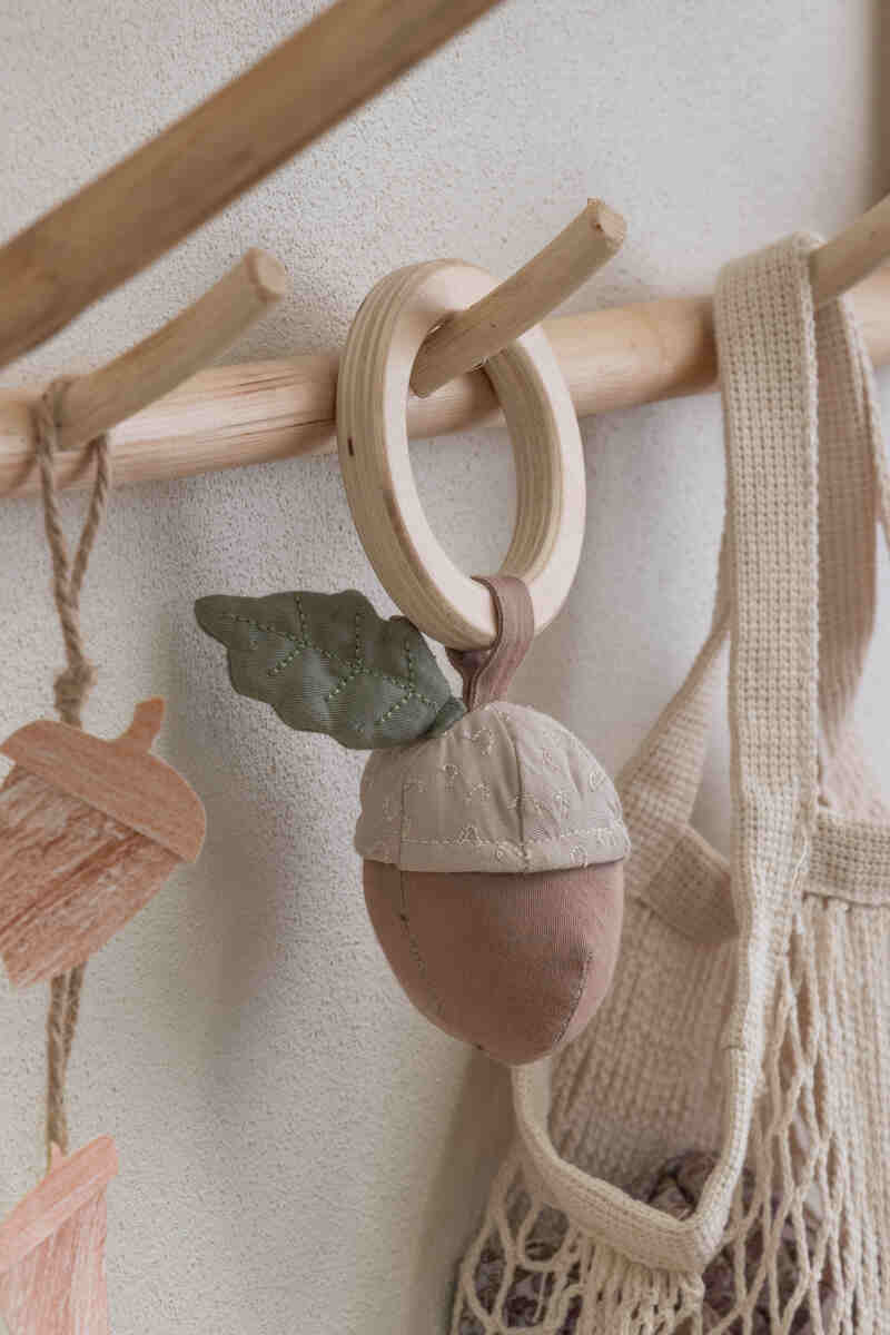 Hochet forêt coton bio Sebra lifestyle 2