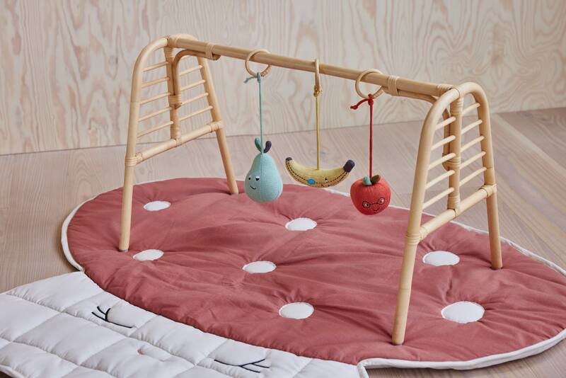Jouet pour arche d'éveil Yummy Yellow / Red / Green Oyoy lifestyle2