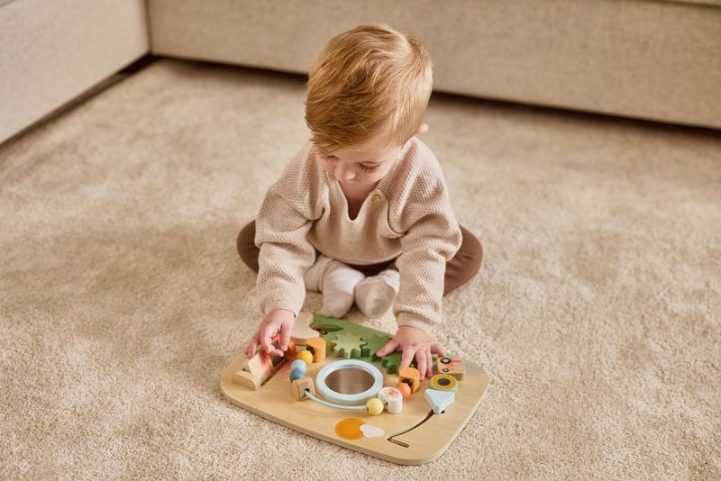 Panneau d'activité en bois Farmers Tiny Love lifestyle 2