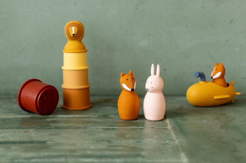 Jouets de bain aspergeur Mrs. Rabbit & Mr. Fox Trixie lifestyle 13