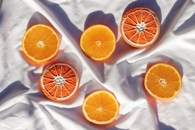 Jouet de dentition Clementino l'Orange Oli & Carol lifestyle 9