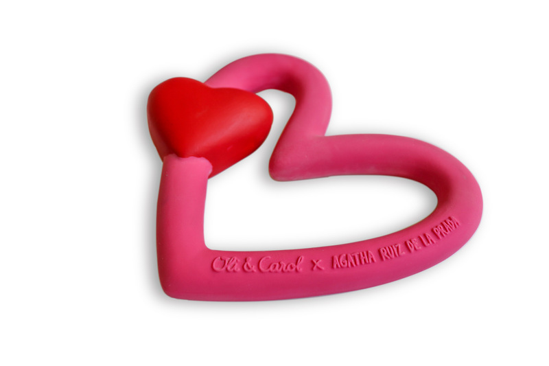 Jouet de dentition Coeur Agatha Ruiz de la Prada Oli & Carol profil