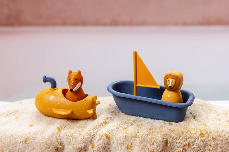 Jouet pour le bain voilier Mr. Lion Trixie lifestyle 8