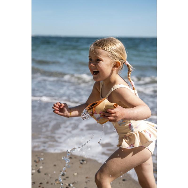 Jouets de bain en néoprène Gobelets d’activités licorne FILIBABBA lifestyle 4
