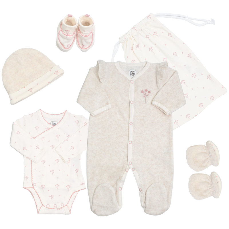 Kit Naissance Beige Fleuri 1 mois Trois Kilos Sept kit 
