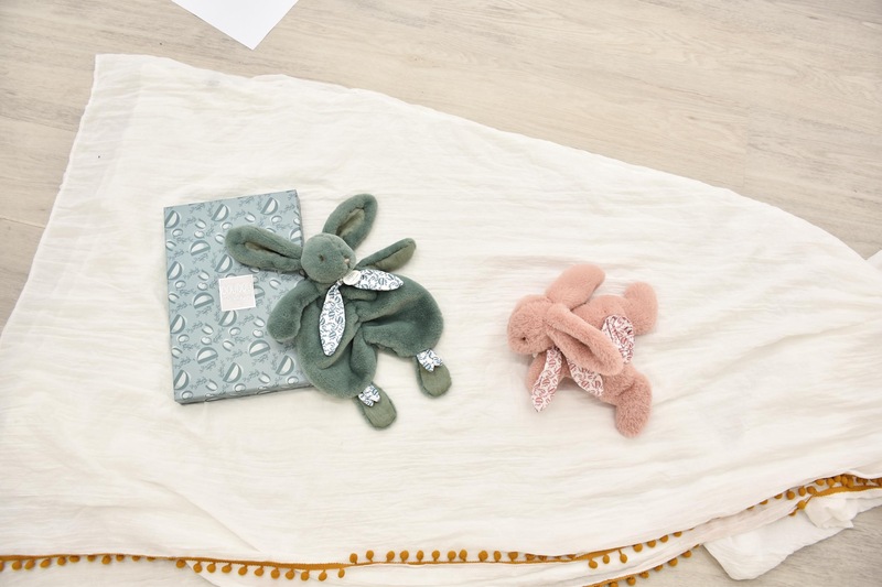 Lapin Doudou DOUDOU ET COMPAGNIE lifestyle3