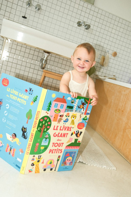 Le Livre Géant des Tous Petits Bébé