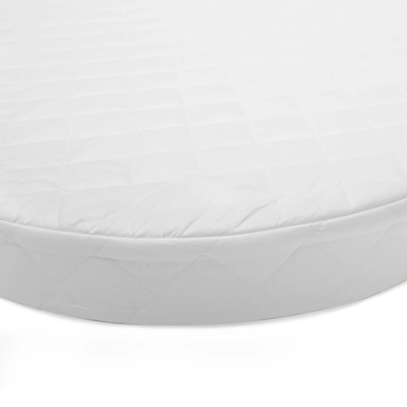 Lit bébé évolutif Lugo en bois naturel avec matelas 70 x 90 Charlie Crane matelas zoomé