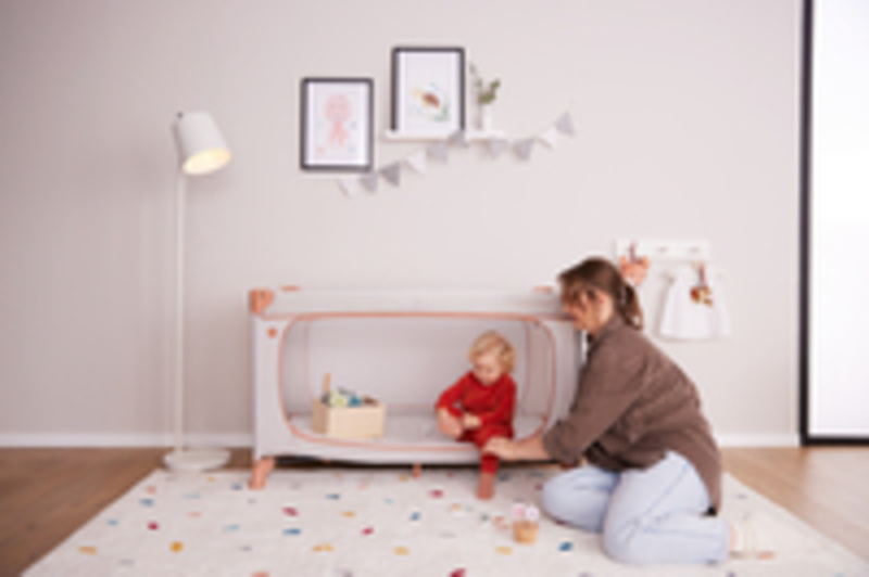 Pack Lit de voyage Dream N Play Plus Dusty + drap housse Hauck lifestyle 