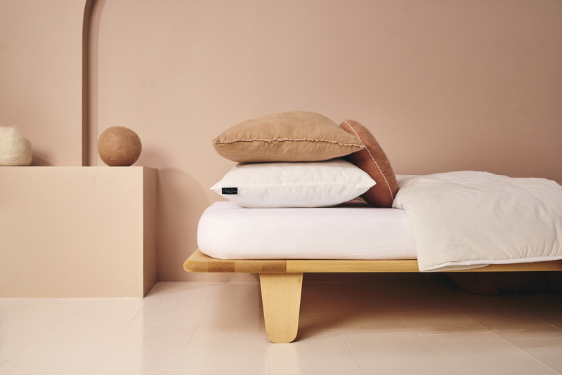 Lit Yomi avec matelas Charlie Crane lifestyle 6