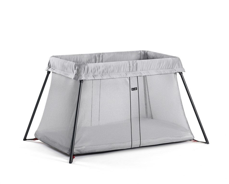Pack Lit Parapluie Light Babybjorn + drap housse Babybjorn argent