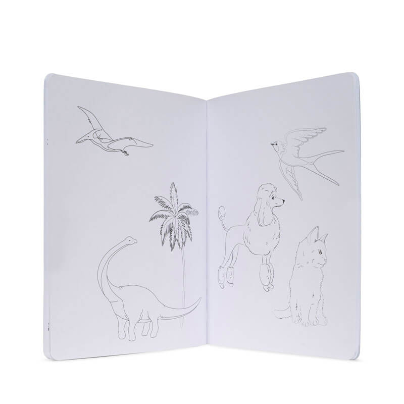 Livre de coloriage Blanc cassé Konges Slojd ouvert