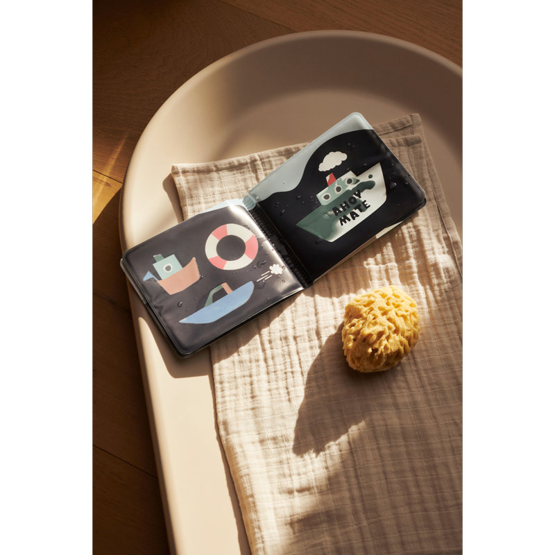 Livre d'eau magique Waylon Sailing / Sandy Liewood lifestyle