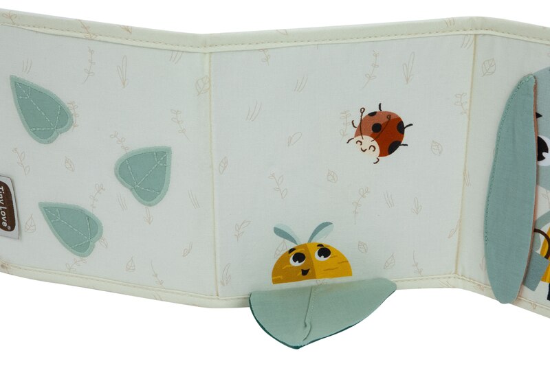 Livre double face - Garden of Adventures Tiny Love coccinelle et carotte