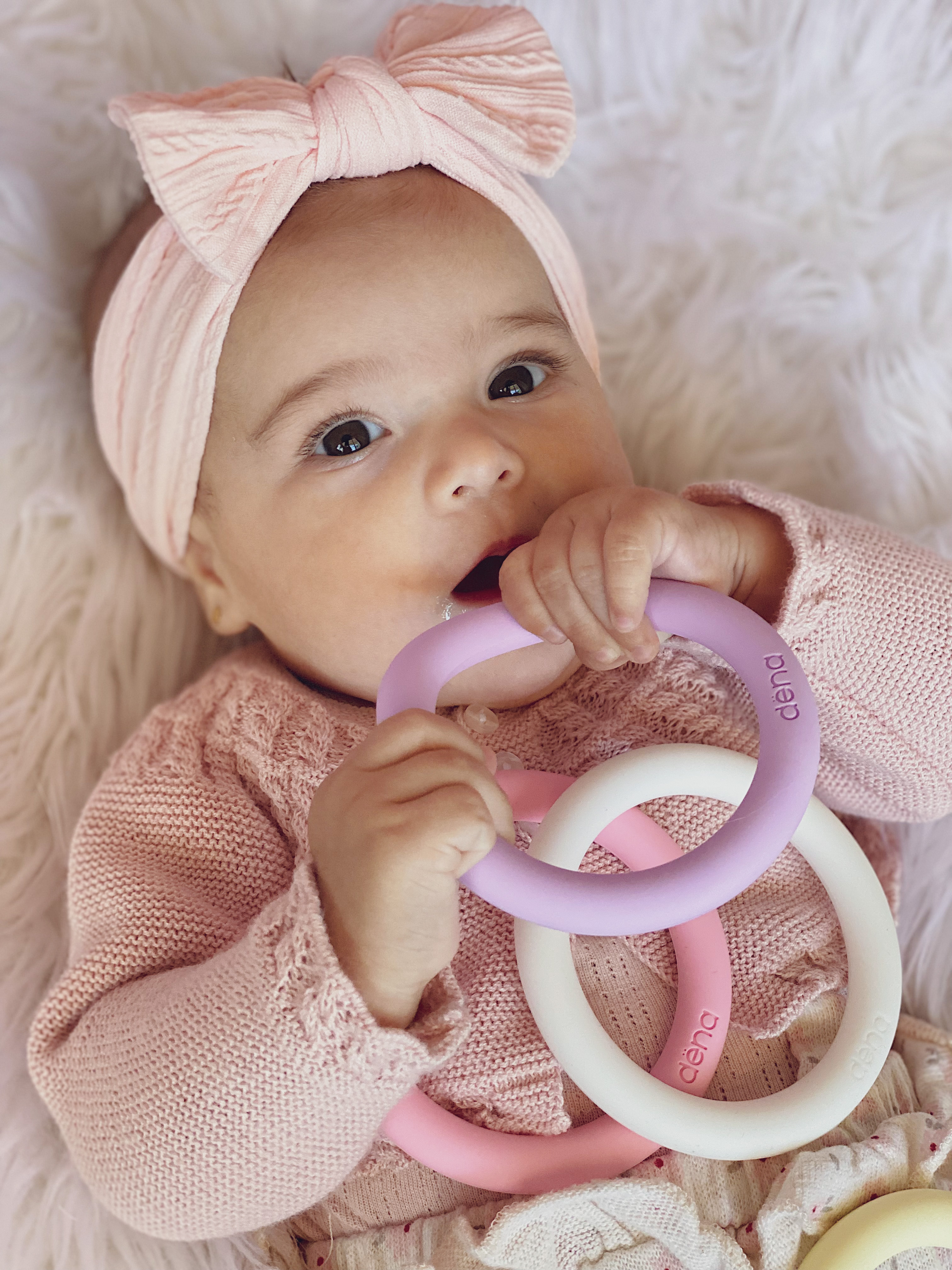 Lot de 6 anneaux d'éveil et dentition Dëna bébé