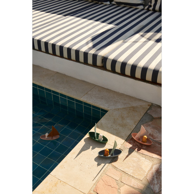 Lot de 2 jouets de bain bateaux Ensley silicone Whale blue multi mix Liewood lifestyle 1