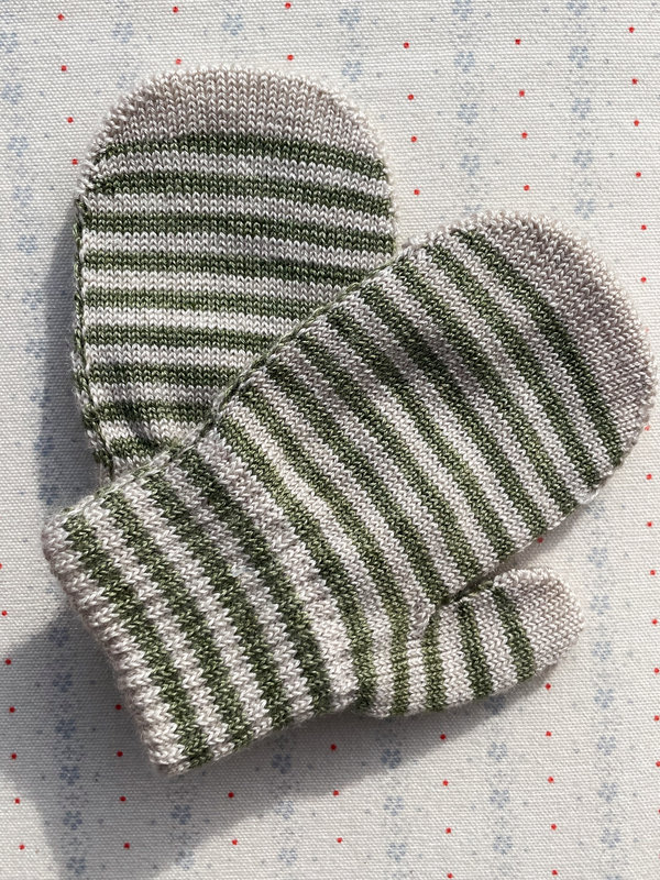 Lot de 2 paires de moufles Citron / Rayures Konges Slojd lifestyle