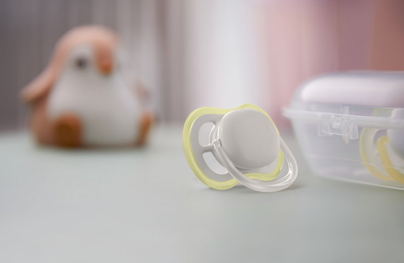 Lot de 2 Sucettes Neutre Ultra Air 0-6M Phillips Avent lifestyle 