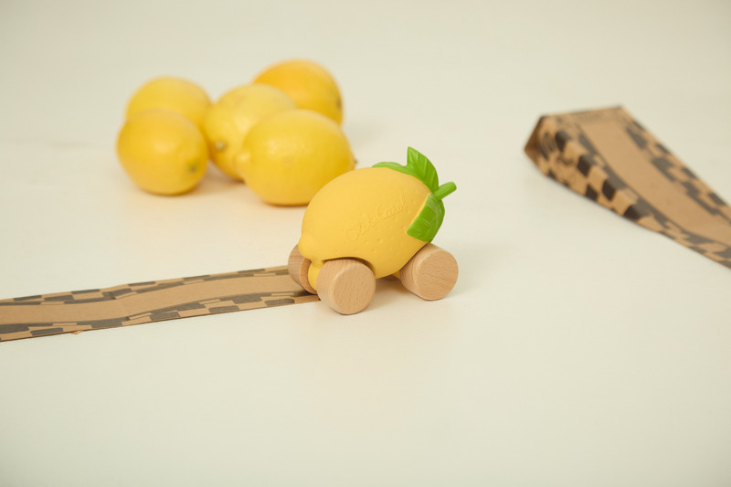 Lou la voiture citron Oli & Carol lifestyle 9