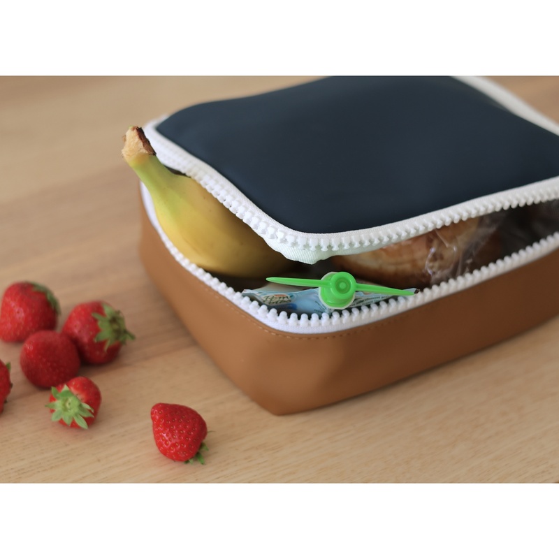 Lunchbox Isotherme Faro BEABA Produit lifestyle2