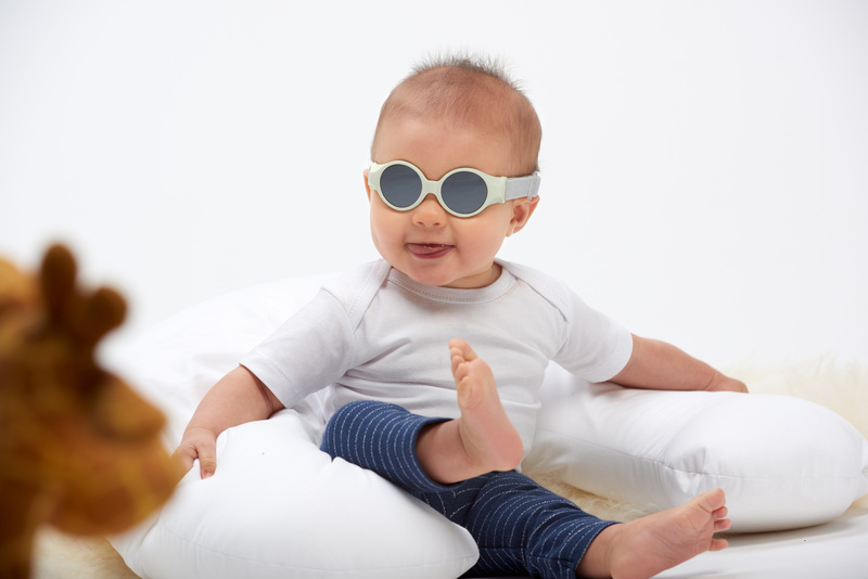 Lunettes de Soleil Bebe Bandeau 0-9 mois,  CAT 4, Protection Latérale et Frontale Beaba lifestyle 3