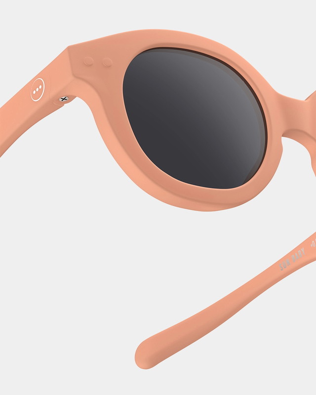 Lunettes de soleil bébé modèle #C Izipizi détail