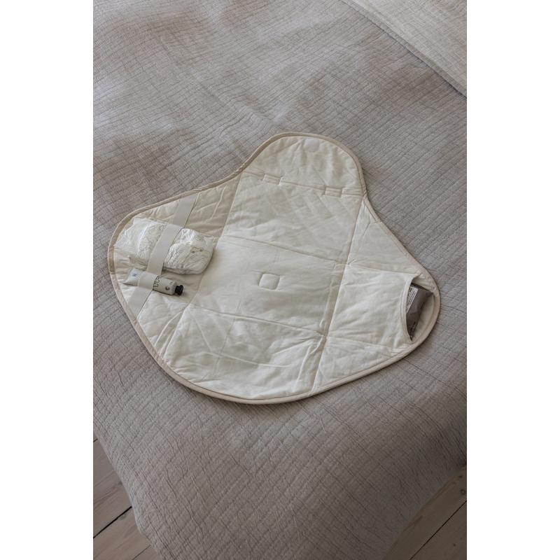 Matelas à langer de voyage On The Go SEBRA life deplié