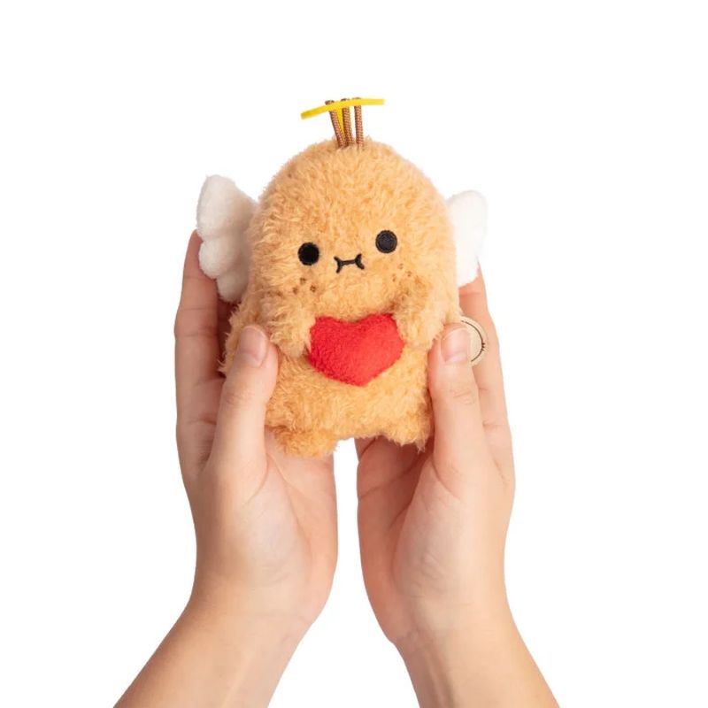 Mini Peluche Ricespud St Valentin Cupidon Noodoll dans les mains