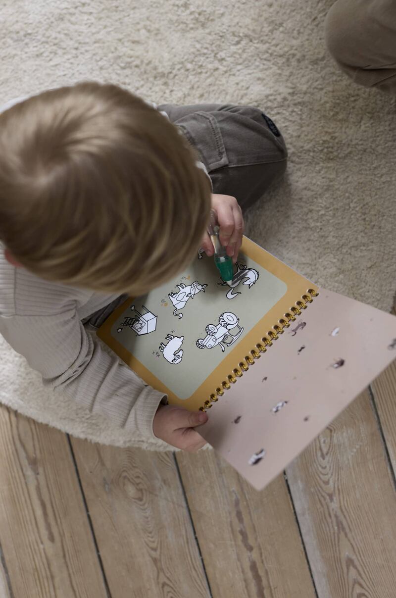 Mon Livre de coloriage à l'eau Filibabba lifestyle2