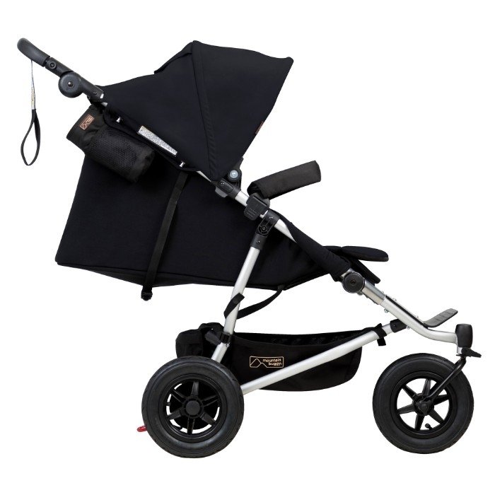 Poussette double Duet V3 Mountain Buggy vue de profil siège allongé