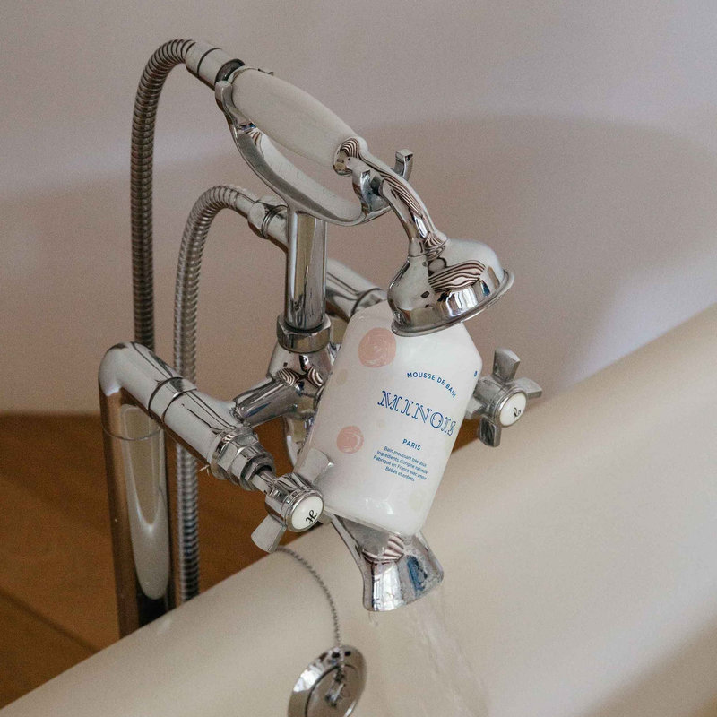 Mousse de bain 500 ml Minois Paris lifestyle 4