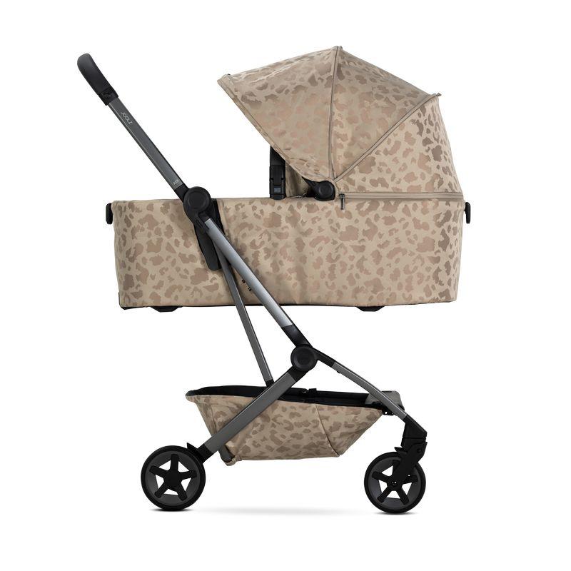 Nacelle Joolz Aer2 Edition limitée Chic renaissance Taupe JOOLZ sur châssis avec canopy extensible