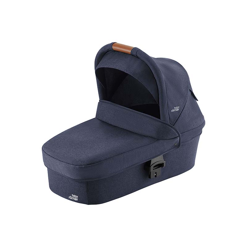 Nacelle pour poussette citadine Strider M Britax face