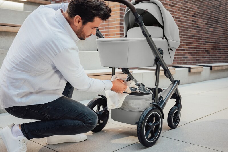 Pack duo poussette Smile 5Z + siège-auto Baby-Safe Pro Britax lifestyle2