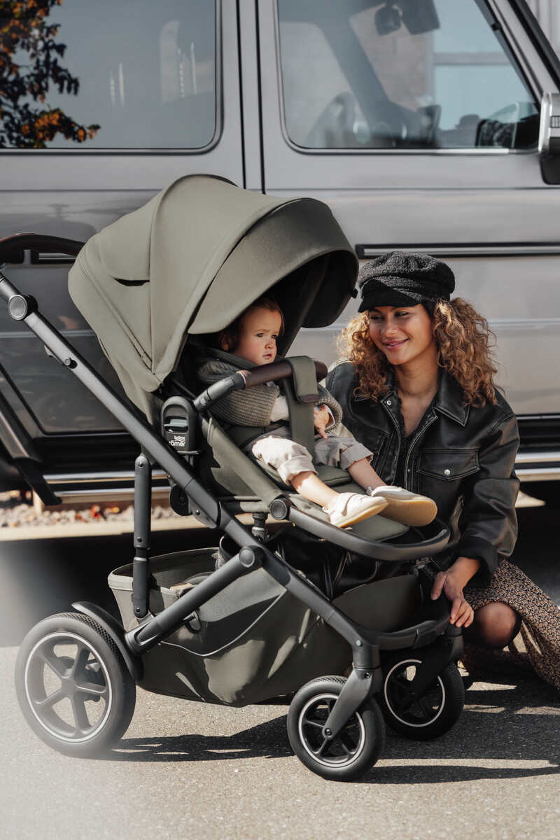 Pack duo poussette Smile 5Z + siège-auto Baby-Safe Pro Britax lifestyle3