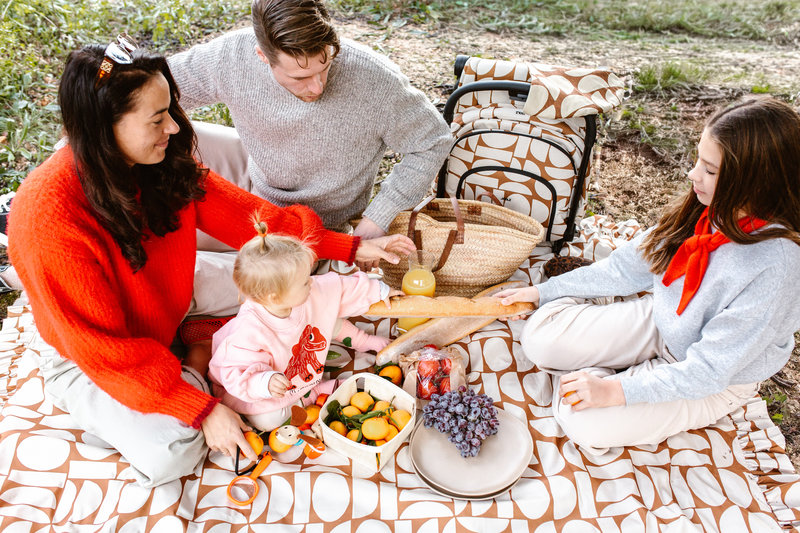 Pack Joolz x Wildride Boho Poussette Aer2, Porte-bébé et Couverture pique nique Joolz lifestyle 4