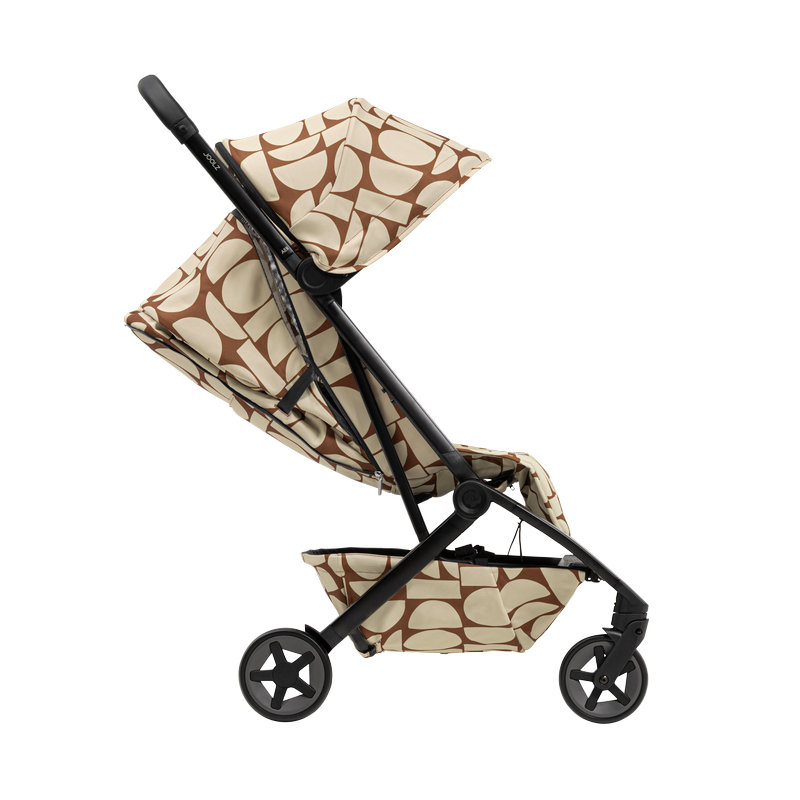 Pack Joolz x Wildride Boho Poussette Aer2, Porte-bébé et Couverture pique nique Joolz côté incliné