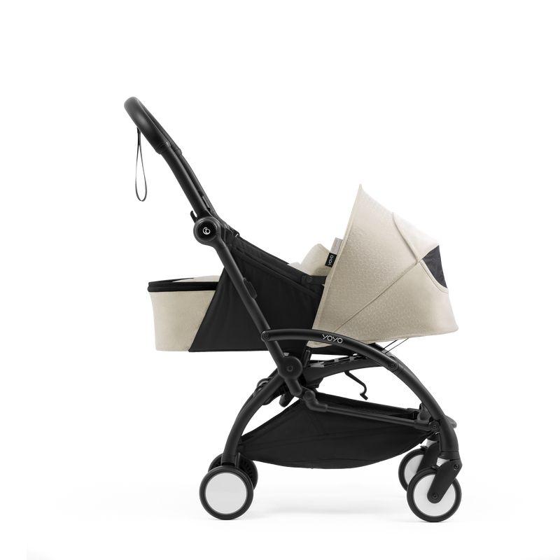 Pack Nouveau-Né YOYO 5 Bonpoint STOKKE avec canopy et fenêtre ouverte