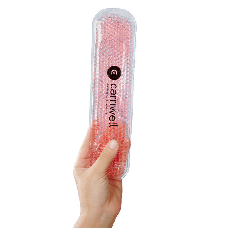 Packs soin intime, chauds & froids Carriwell dans main