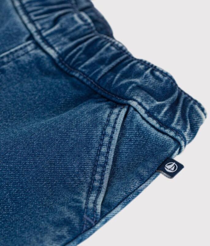 Pantalon jean bleu délavé Petit Bateau détail