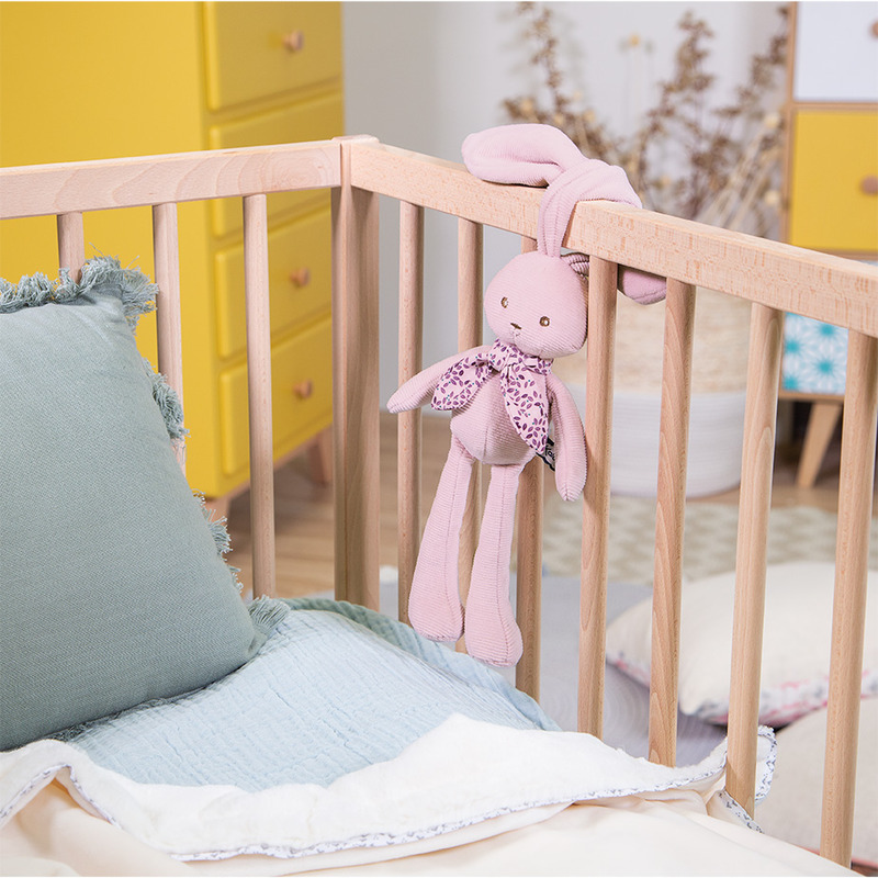 Pantin lapin 25 cm rose Kaloo ambiance