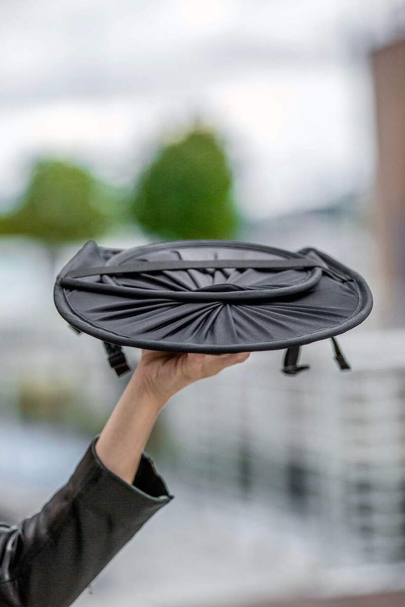 Pare-soleil The Sunshade Black Minimeis lifestyle5