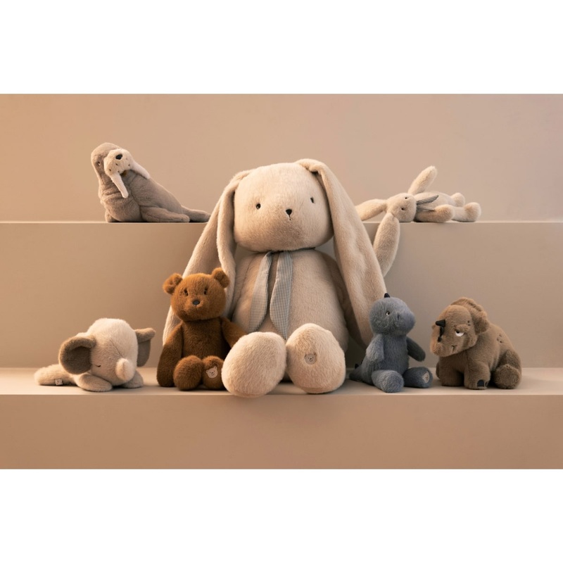 Peluche Dino Stégosaure Binnie Blue fog LIEWOOD lifestyle2