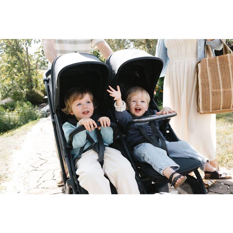 Plateau repas pour Poussette Minu Duo UPPABABY lifestyle