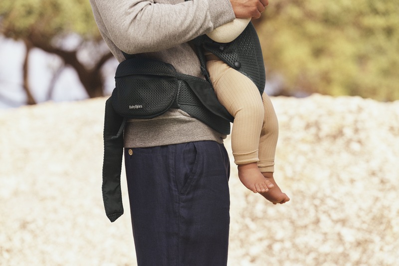 Pochette de rangement pour porte-bébé Mesh BABYBJORN Produit lifestyle5