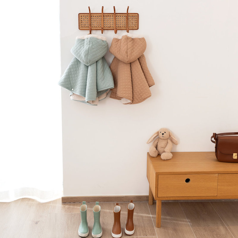 Poncho de voyage 9-36m Pady quilted + teddy Lunar Bemini lifestyle 3