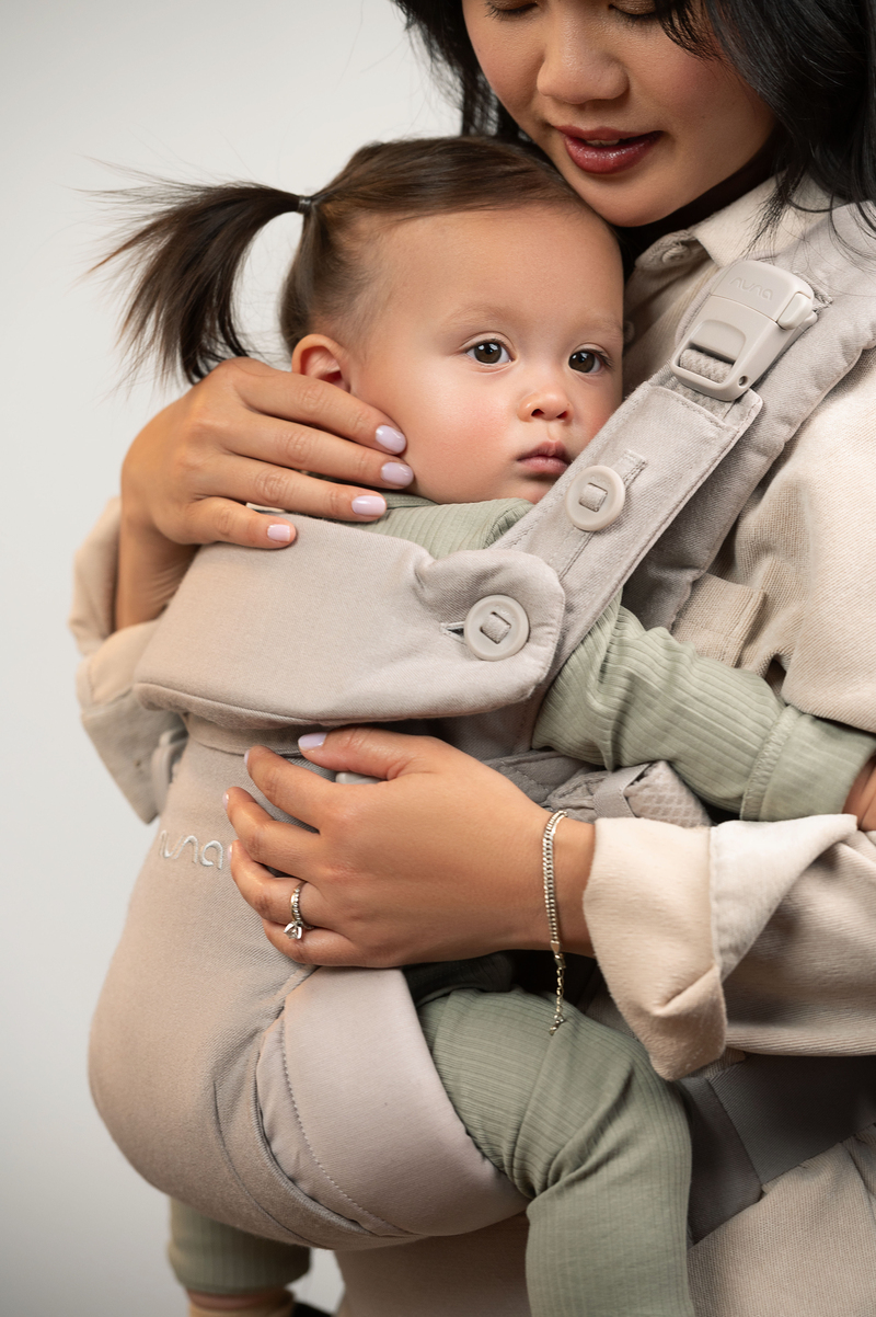 Porte-bébé CUDL Luxe Nuna lifestyle