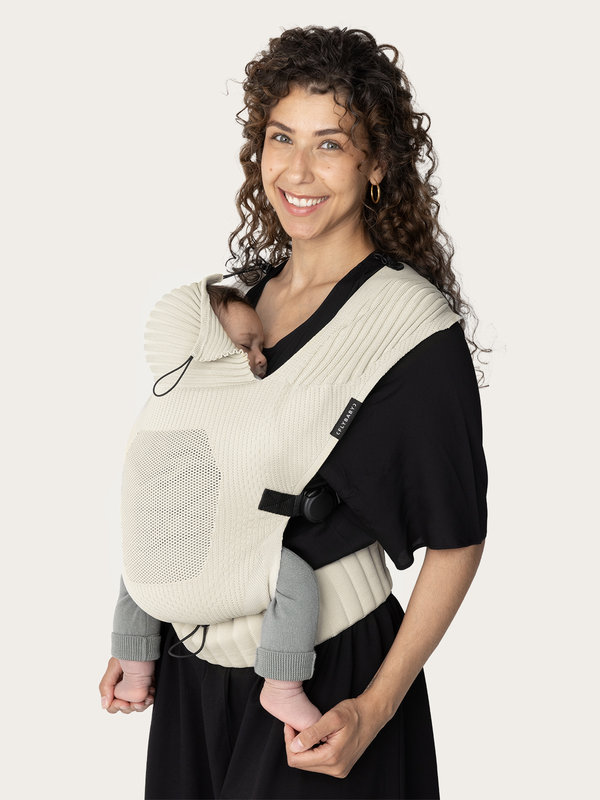 Porte-bébé Flybaby Ivory Flybaby lifestyle 1